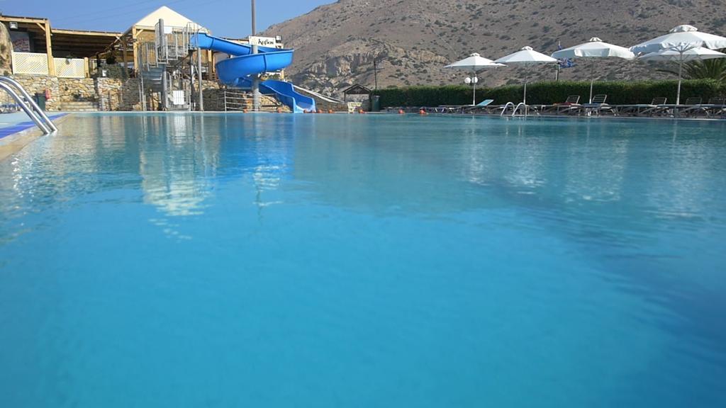 Dolphin Bay Seaside Resort & Suites Galissas Exterior photo